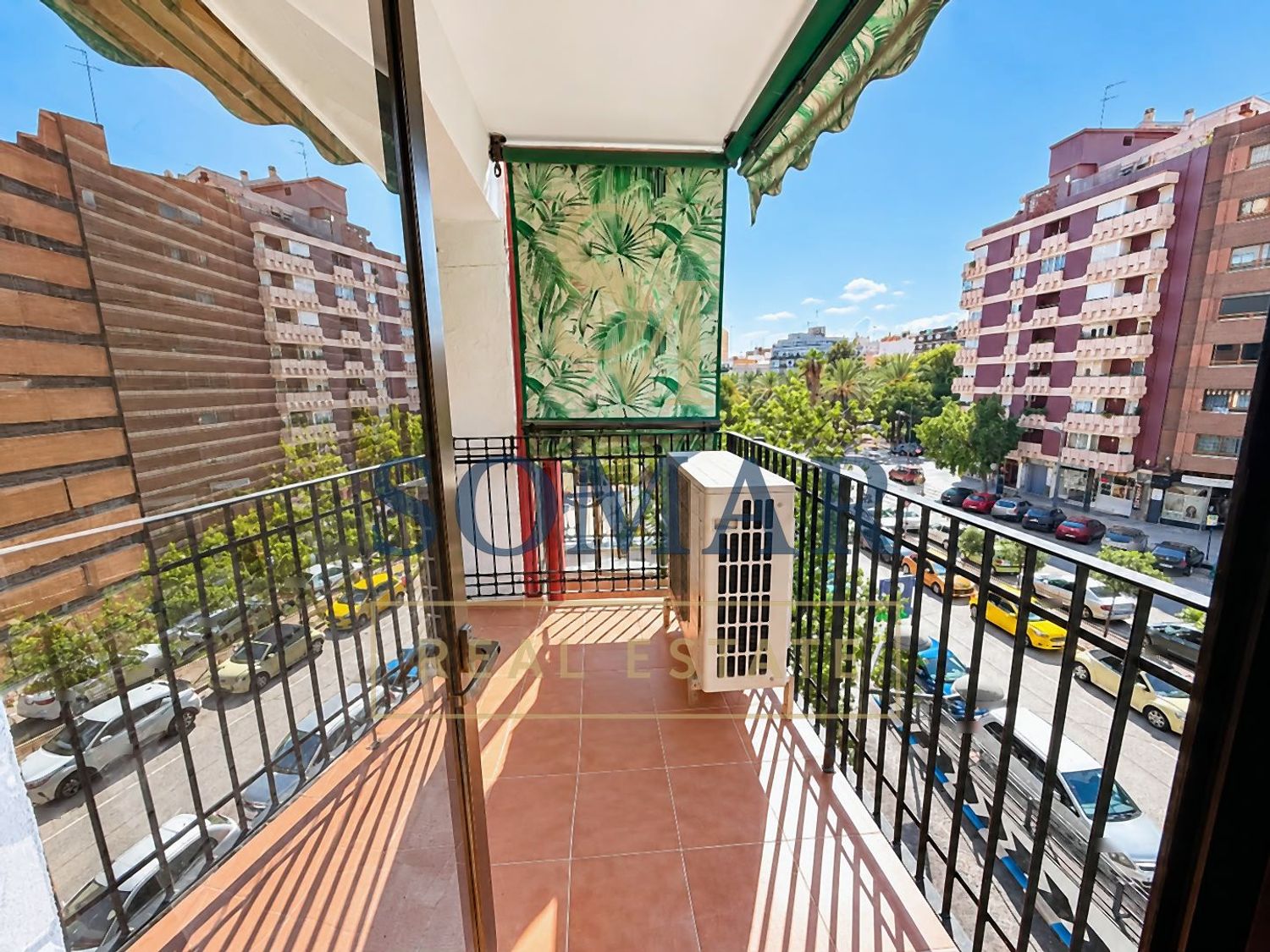 Piso en Avenida del Doctor Waksman, 31, En Corts - Foto 2