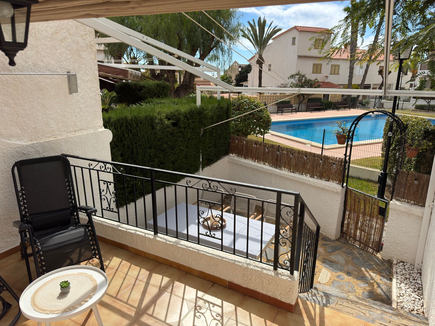 Piso en avenida de la Armada Española, 73 - Foto 1