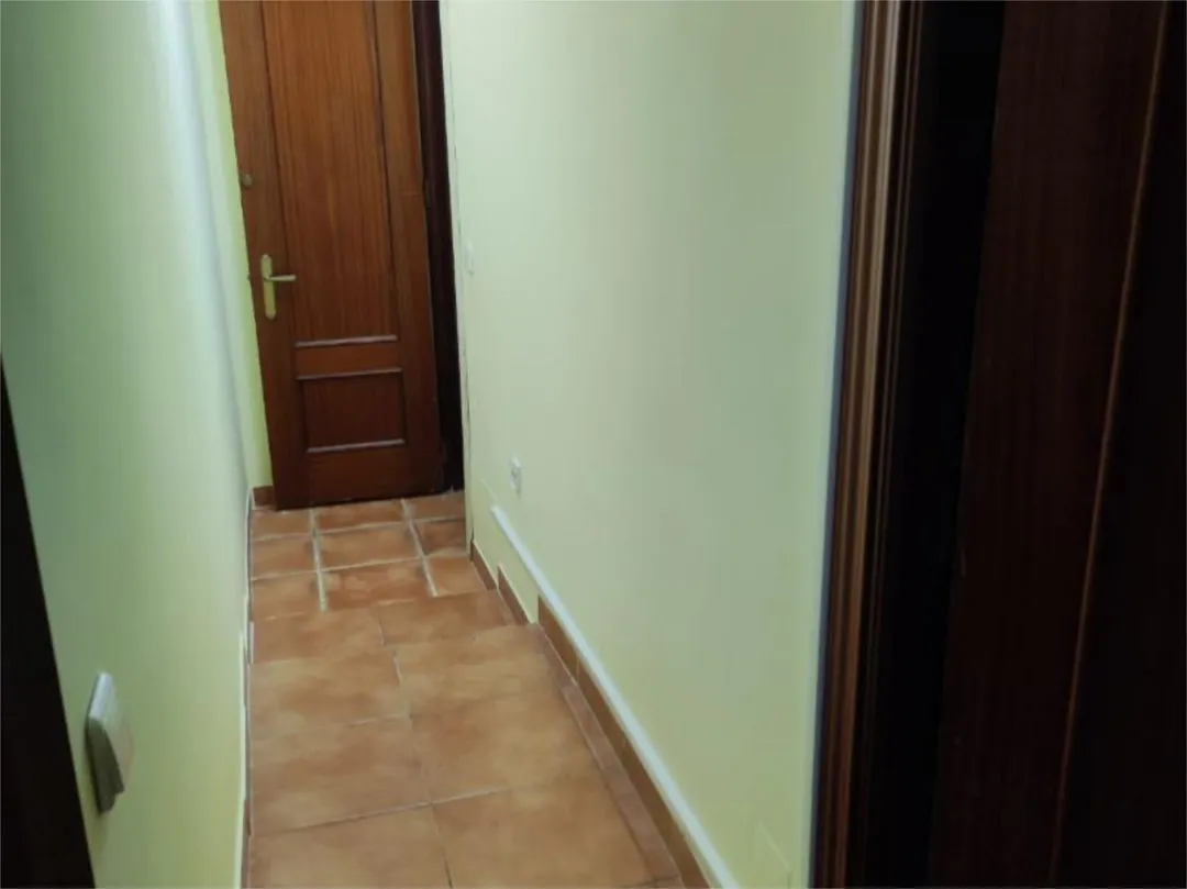 Estudio en  Calle Sebastián de la Plaza 2 - Foto 11