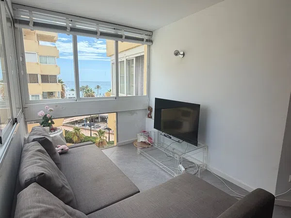 Piso en Avenida Duque de Ahumada, 407, Playa Bajadilla-Puertos - Foto 3