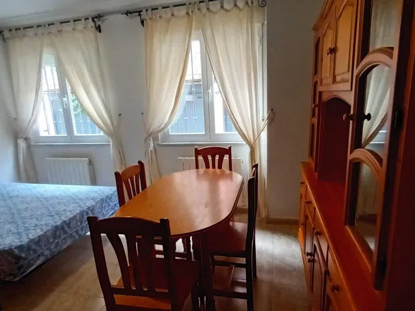 Estudio en calle Juan de Argüelles, 15 - Foto 2