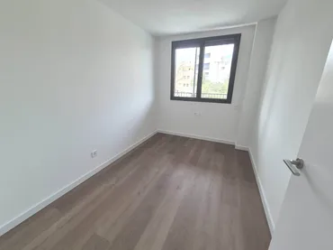 Piso en  Avenida Lloreda - Foto 32