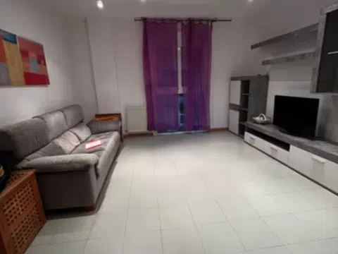 Piso en calle de les Glicines, 3