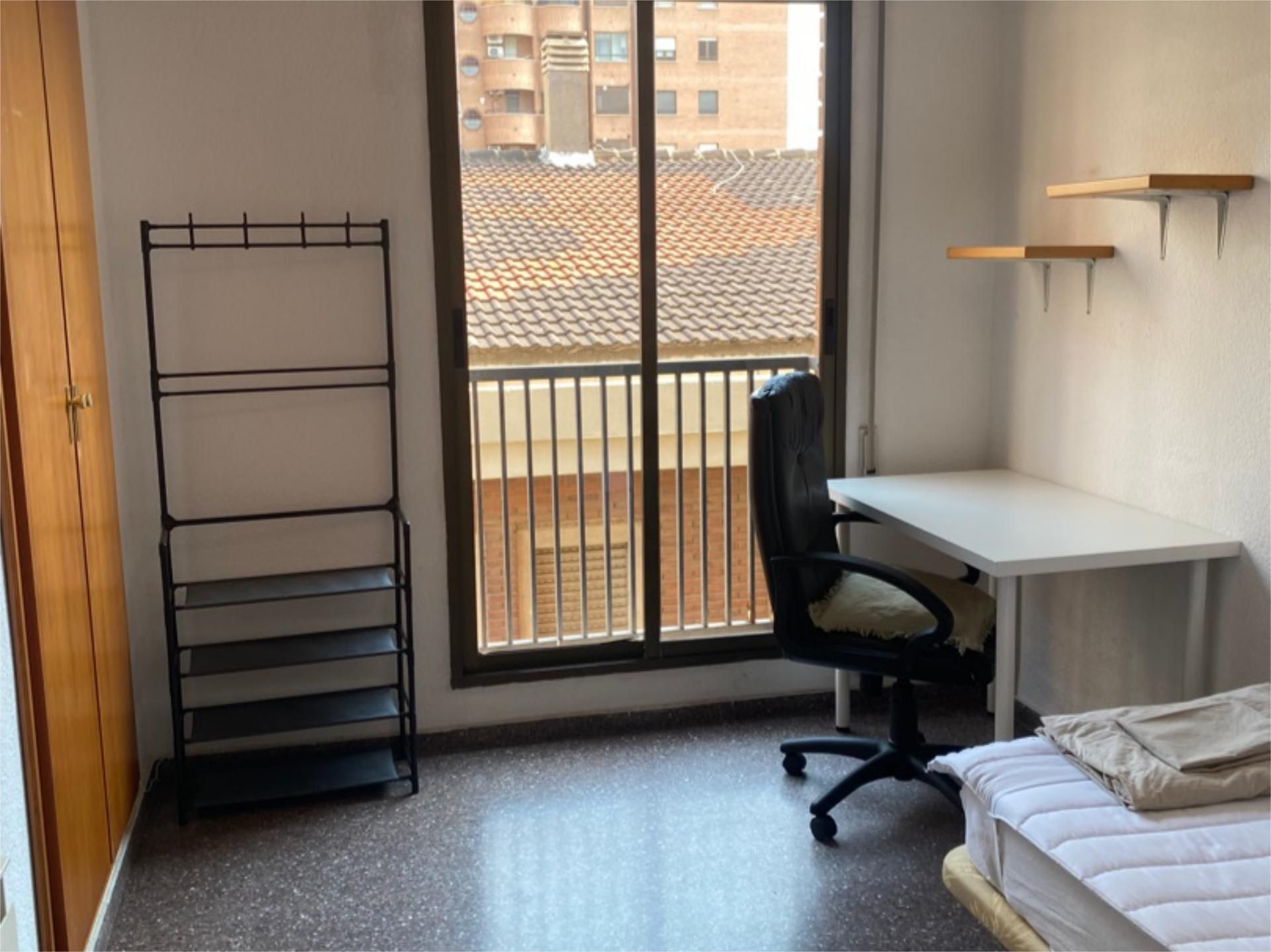 Piso en  Carrer de Rubén Darío 26 - Foto 26