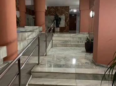 Piso en  Glorieta Once de Marzo 2 - Foto 1