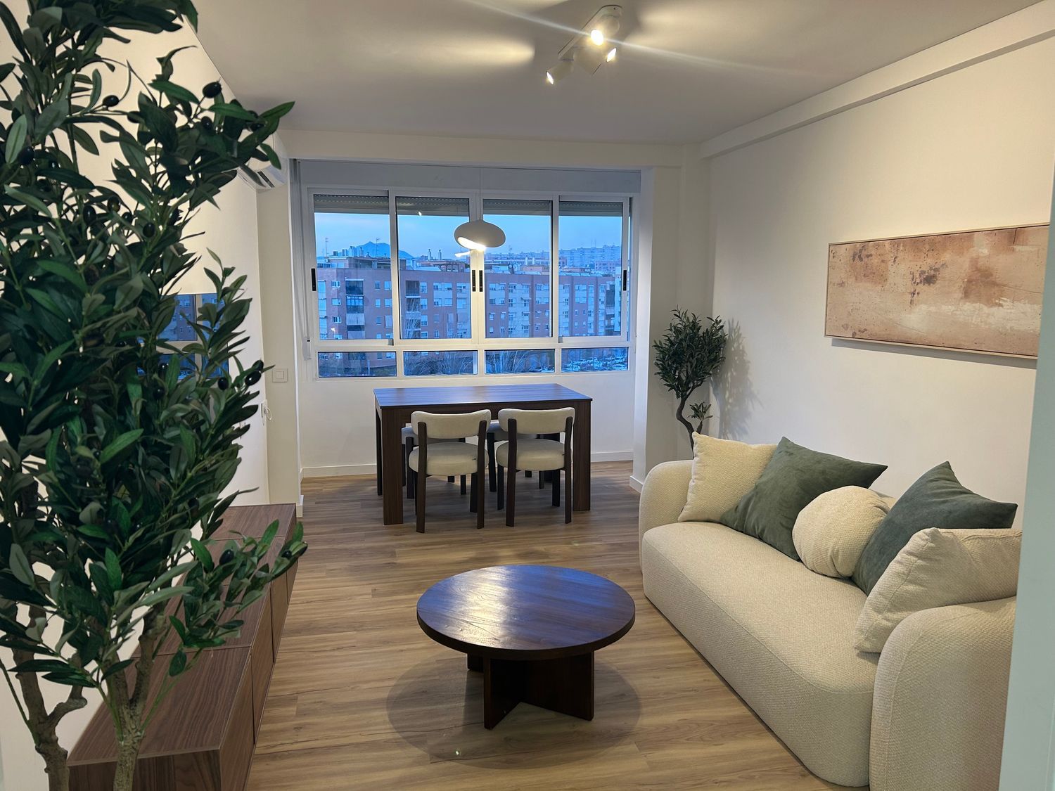 Piso en calle Fiscal Miguel Gutiérrez Carbonell, 40