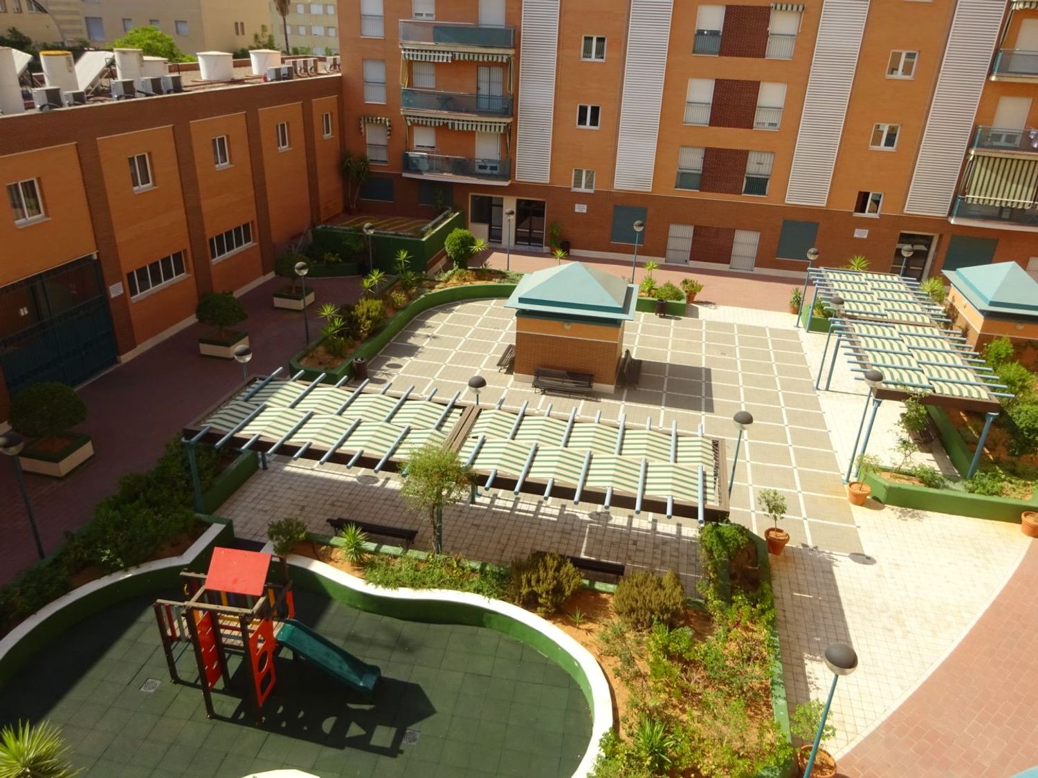 Piso en avenida de las Ciencias, 25 - Foto 2