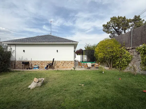 Chalet pareado en Calle de la Albahaca, 13, Salud y Alegría - El Lago - Foto 37