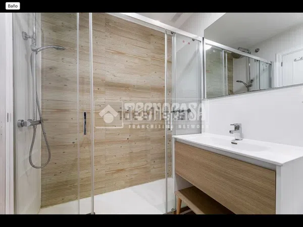 Piso en avenida de la Coruña, 68 - Foto 1