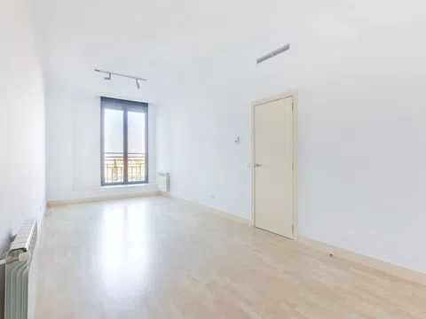 Piso en avenida de San Luis, 27