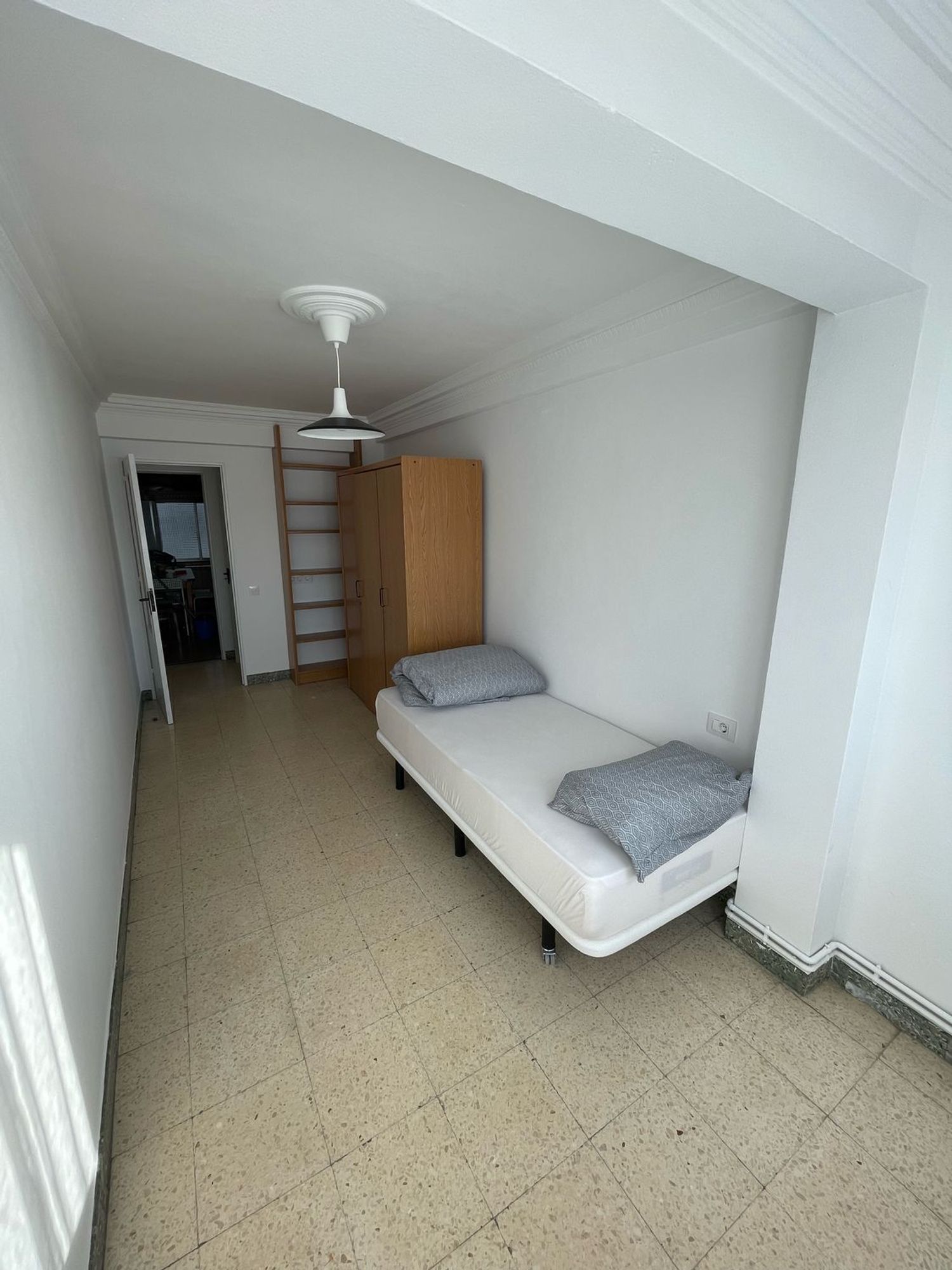 Piso en calle de San Pedro de Mezonzo, 11 - Foto 8