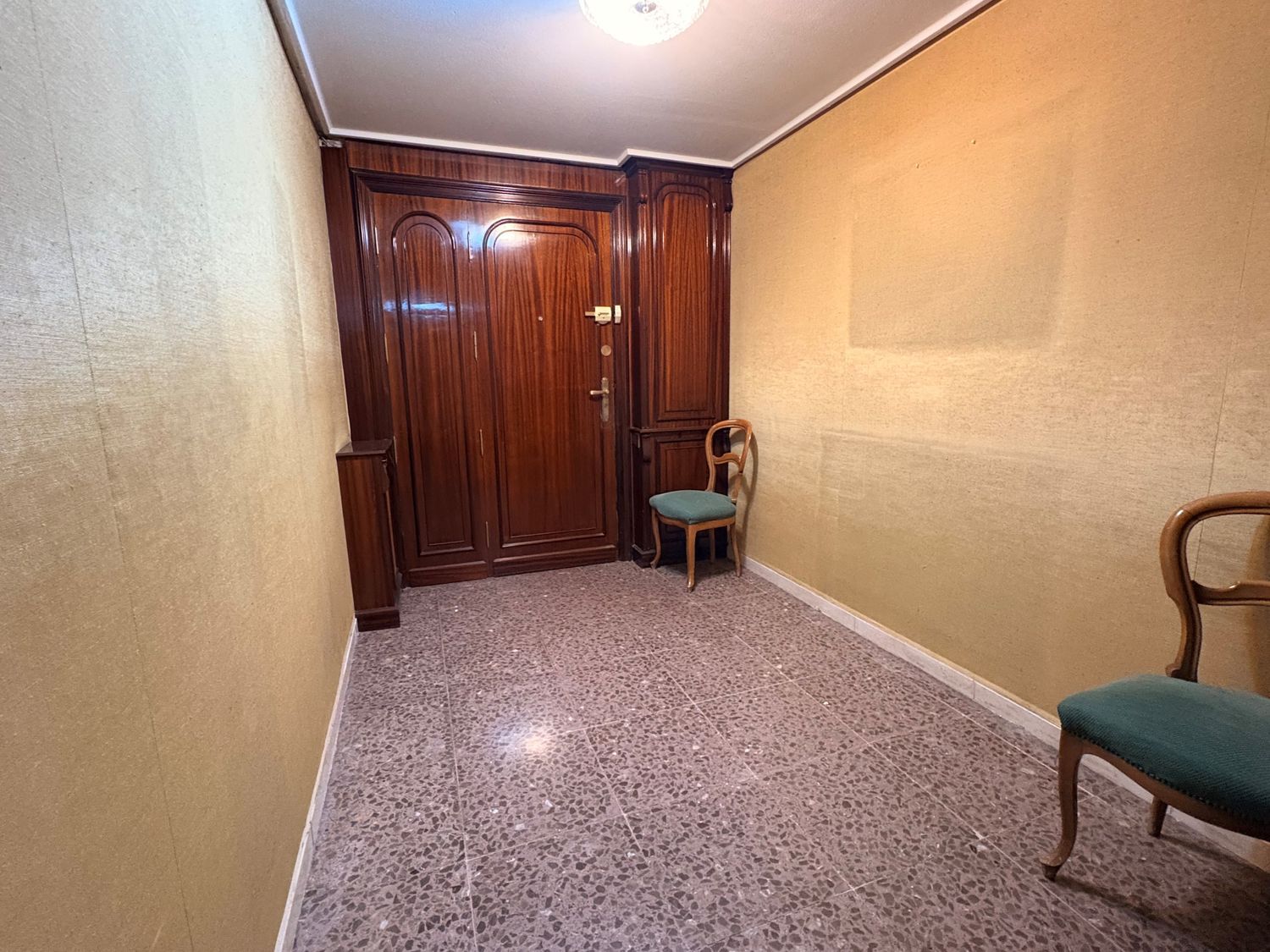 Piso en Barrio Ruiseñores - Foto 9