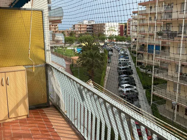 Estudio en Calle de Victòria dels Àngels, 27 - Foto 5
