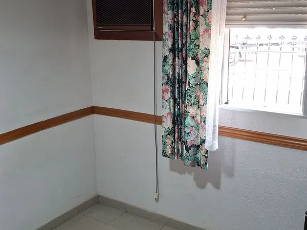 Chalet adosado en Avenida de las Ciencias - Foto 18