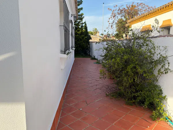 Casa independiente en calle Gran vía los Gallos, 114 - Foto 2