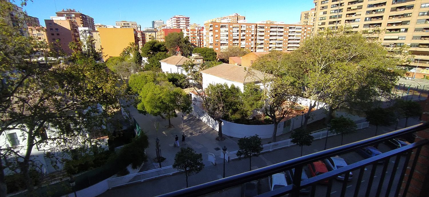 Piso en Calle del Poeta Mas i Ros, 70, Ciutat Jardí - Foto 1
