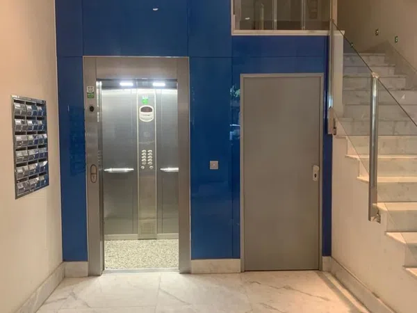 Piso en calle de Sant Vicent Màrtir, 125 - Foto 5