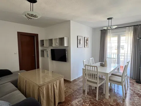 Piso en carretera de Málaga, 67