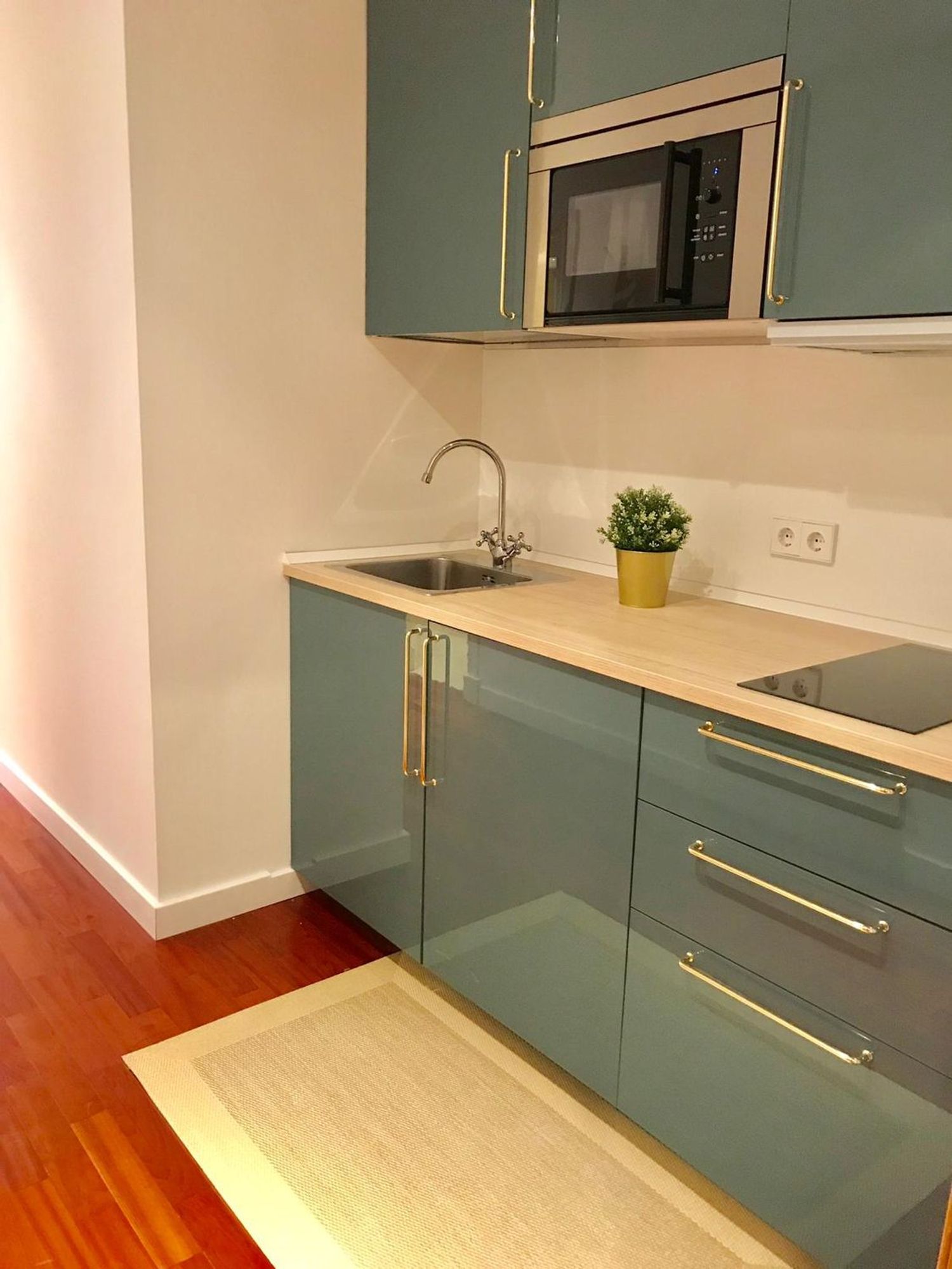 Estudio en calle Emilio Carrere, 4 - Foto 3