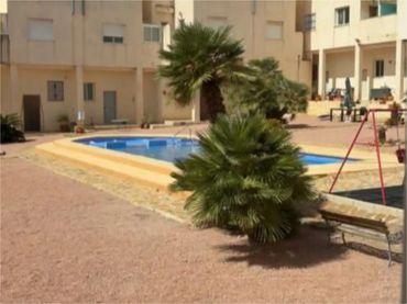 Casa adosada en  Calle la Peseta 3 - Foto 4