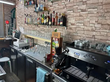 Local comercial en  Avinguda Carmen Amaya 30 - Foto 5