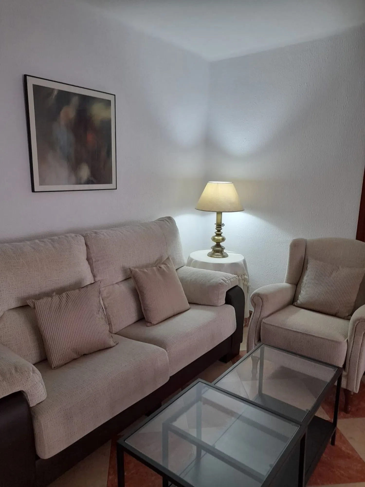 Piso en calle Alfambra, 2 - Foto 1