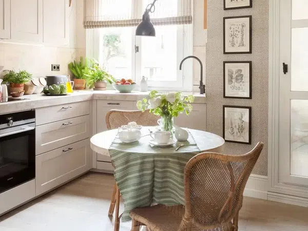 Estudio en calle Poeta Bernardo de la Torre, 1 - Foto 1