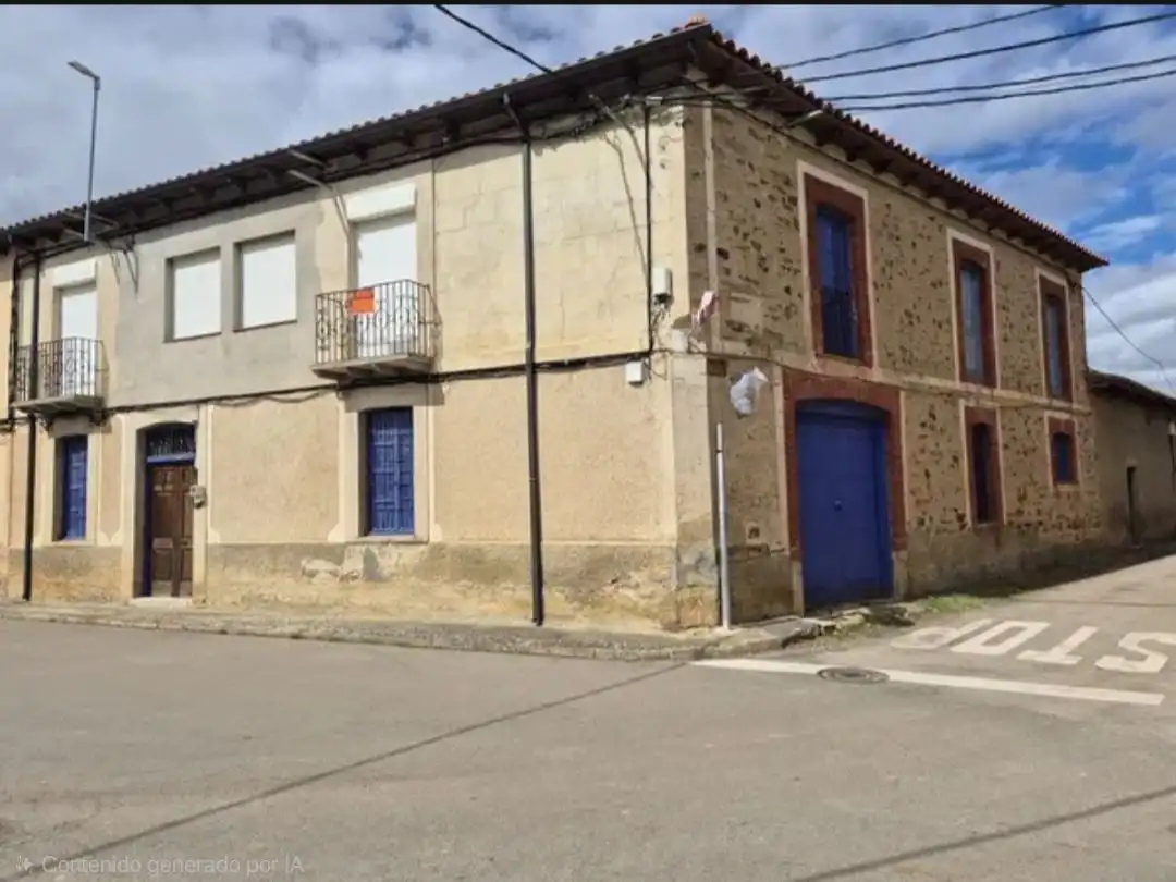 Casa adosada en  Calle Doctor Pedro Alonso 1 - Foto 3
