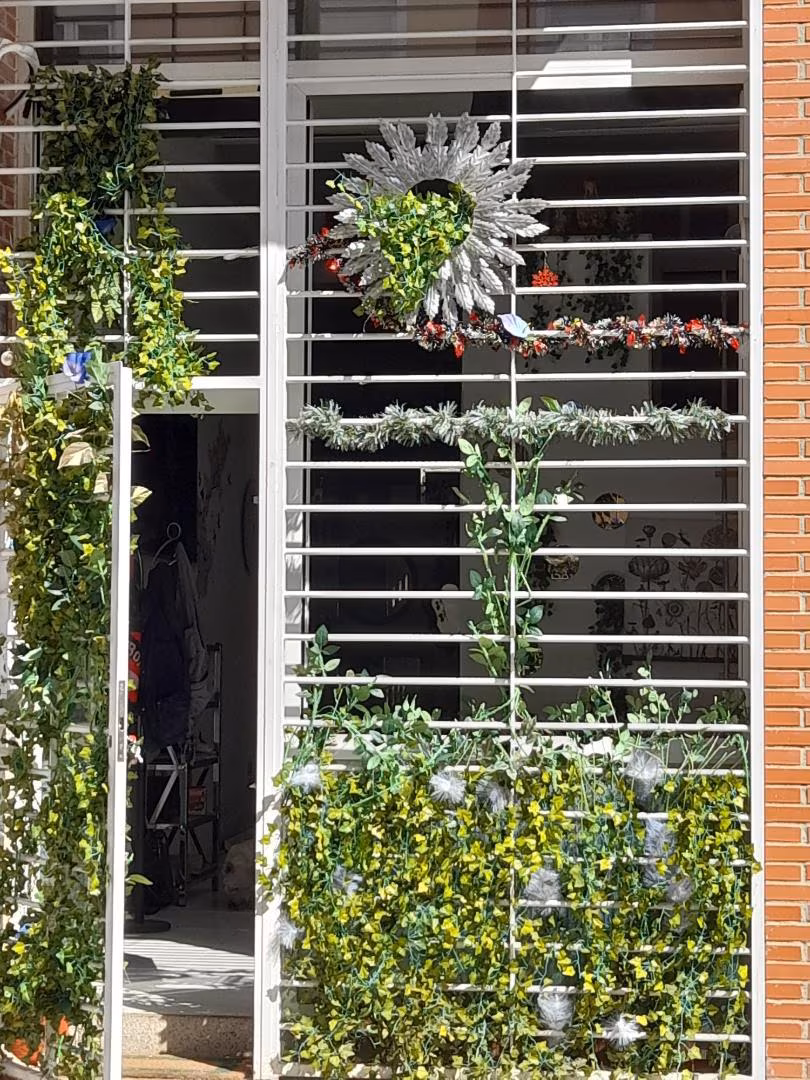 Piso en  Avenida de los Apóstoles 11