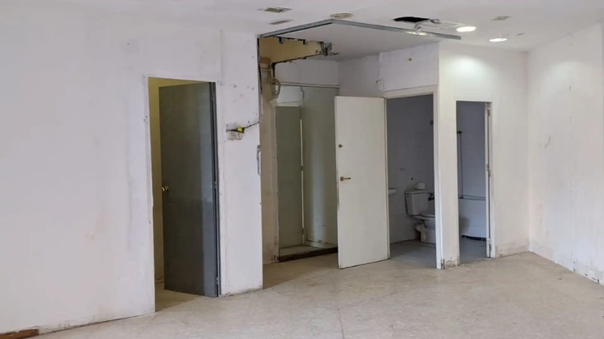 Local comercial en  Carrer de la Llibertat 14 - Foto 5