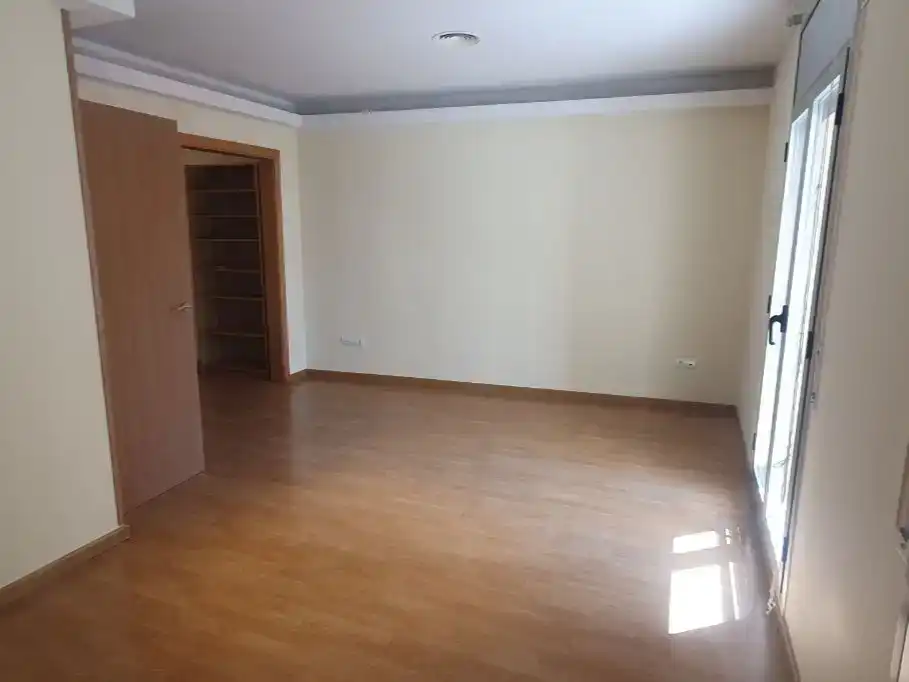 Piso en  Carrer de Sant Joan 38 - Foto 6