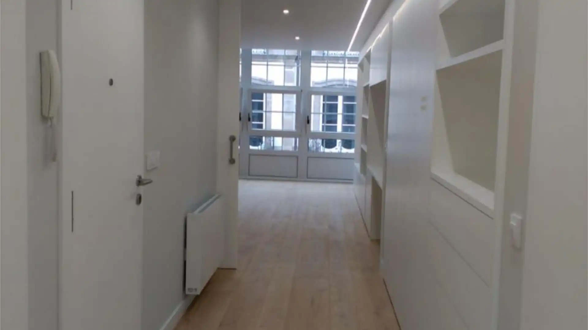 Piso en  Rúa Riego de Agua 42 - Foto 2