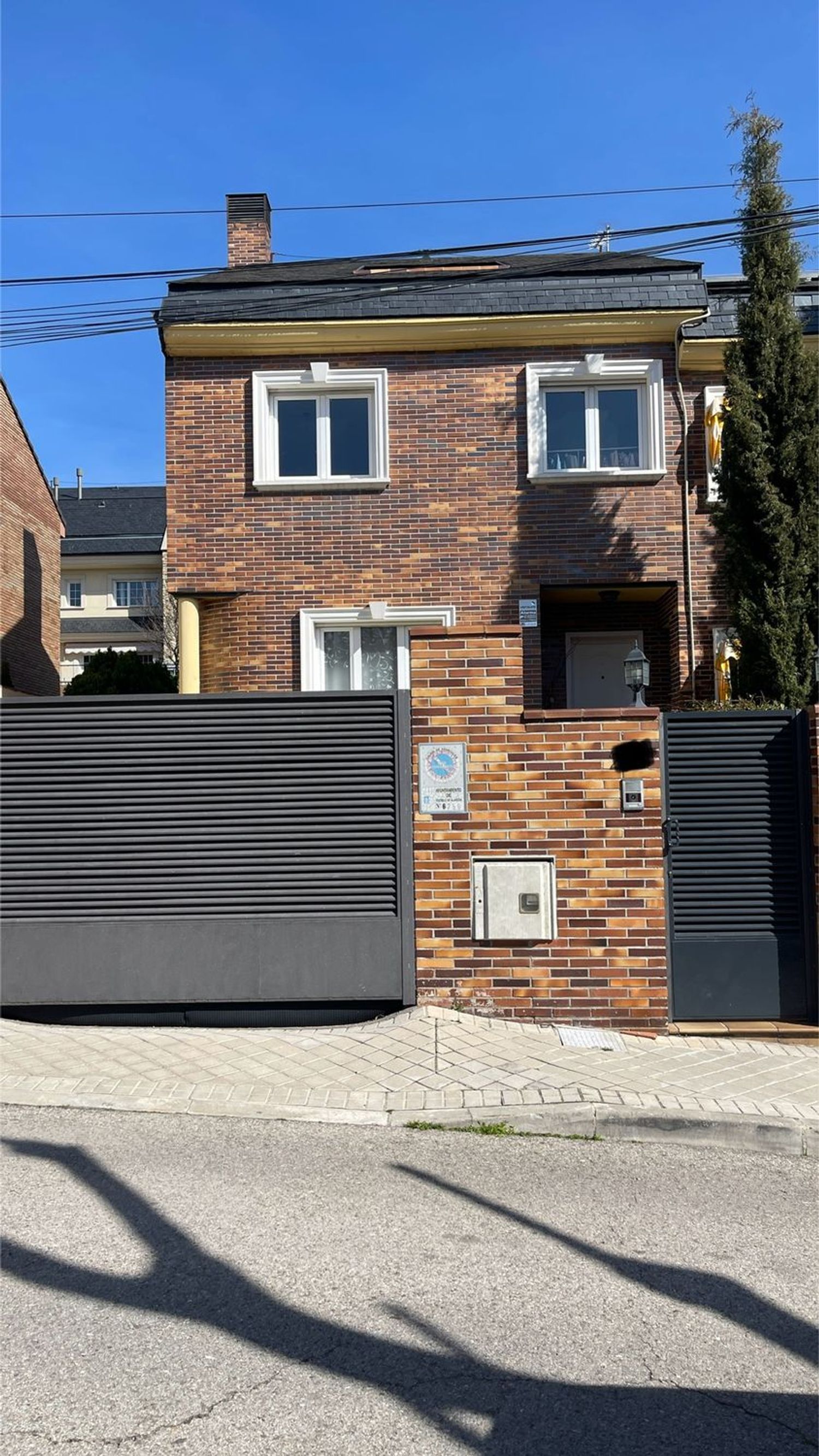 Chalet pareado en Barrio Somosaguas - Foto 1