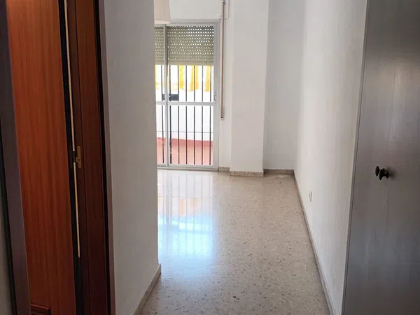 Piso en Calle Meridiana - Foto 11