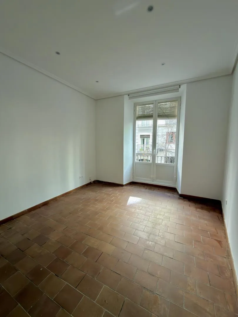 Piso en  Plaza del Ángel 14