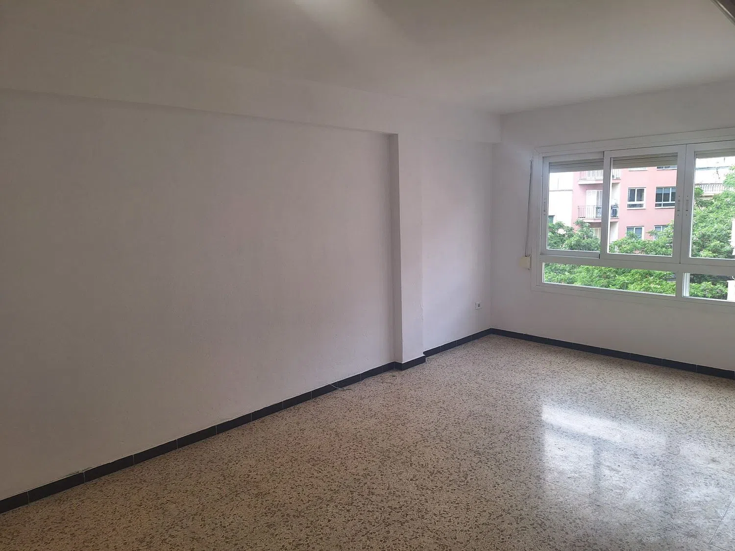 Piso en calle de Pascual Ribot, 11 - Foto 4