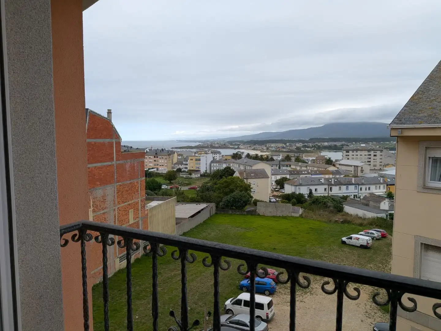 Piso en  Rúa Mestre Lugilde 1 - Foto 10