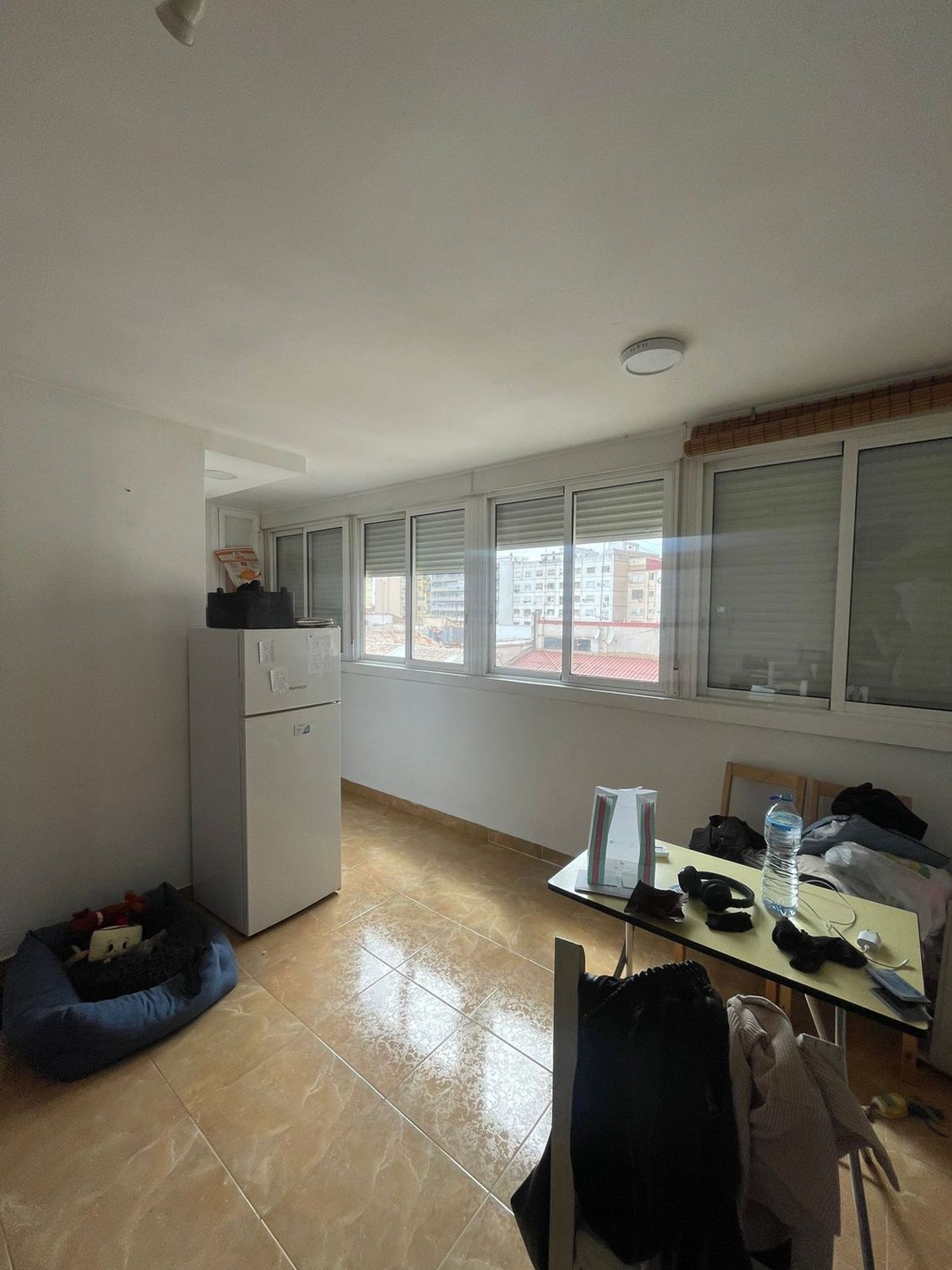 Estudio en calle de Xàtiva, 14 - Foto 2