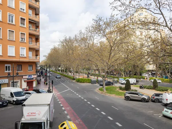 Piso en Gran Via de Ramón y Cajal, 47 - Foto 1