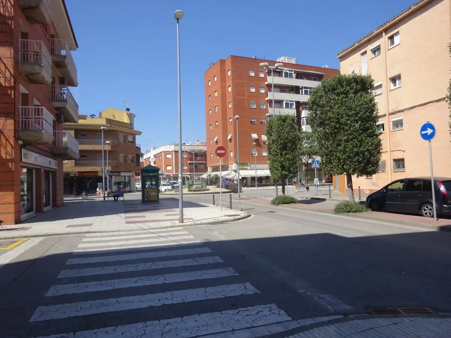 Local comercial en  Carrer de Josep Maria Folch i Torres 21 - Foto 4