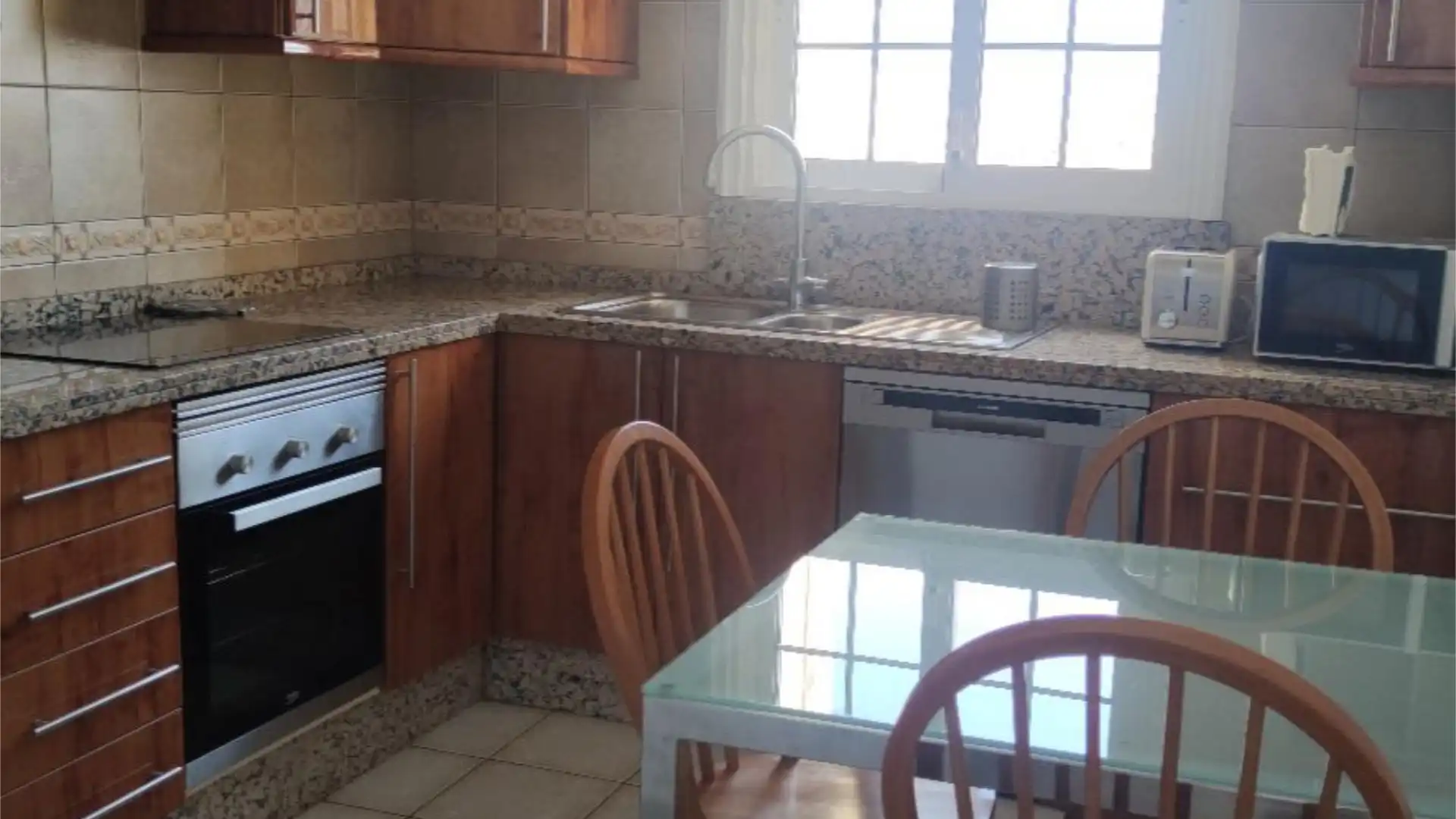 Casa adosada en Granadilla de Abona - Foto 5