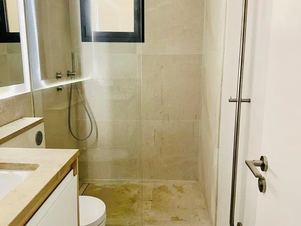 Piso en calle Guillem Díaz-Plaja, 5 - Foto 6