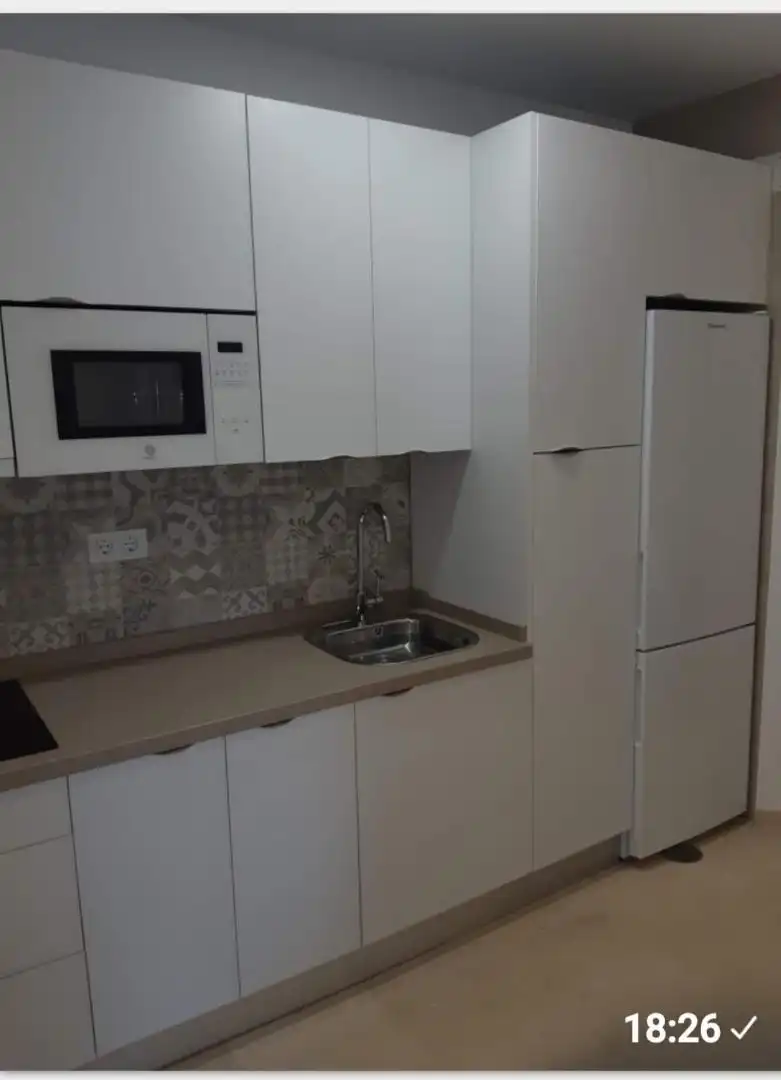 Estudio en  Avenida de la República Argentina 43 - Foto 6