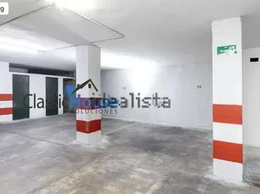 Garaje en  Calle Horno de Abad 14 - Foto 1