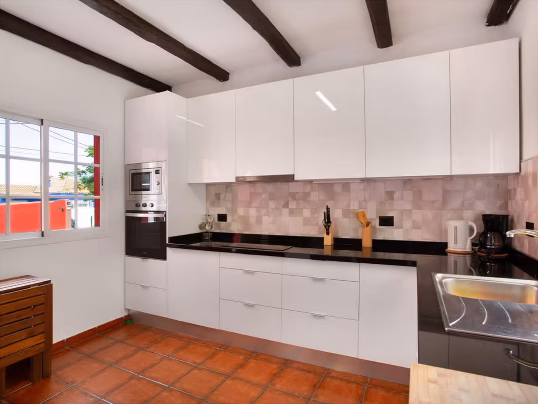 Casa adosada en  Avenida de Tamaragua 73 - Foto 8