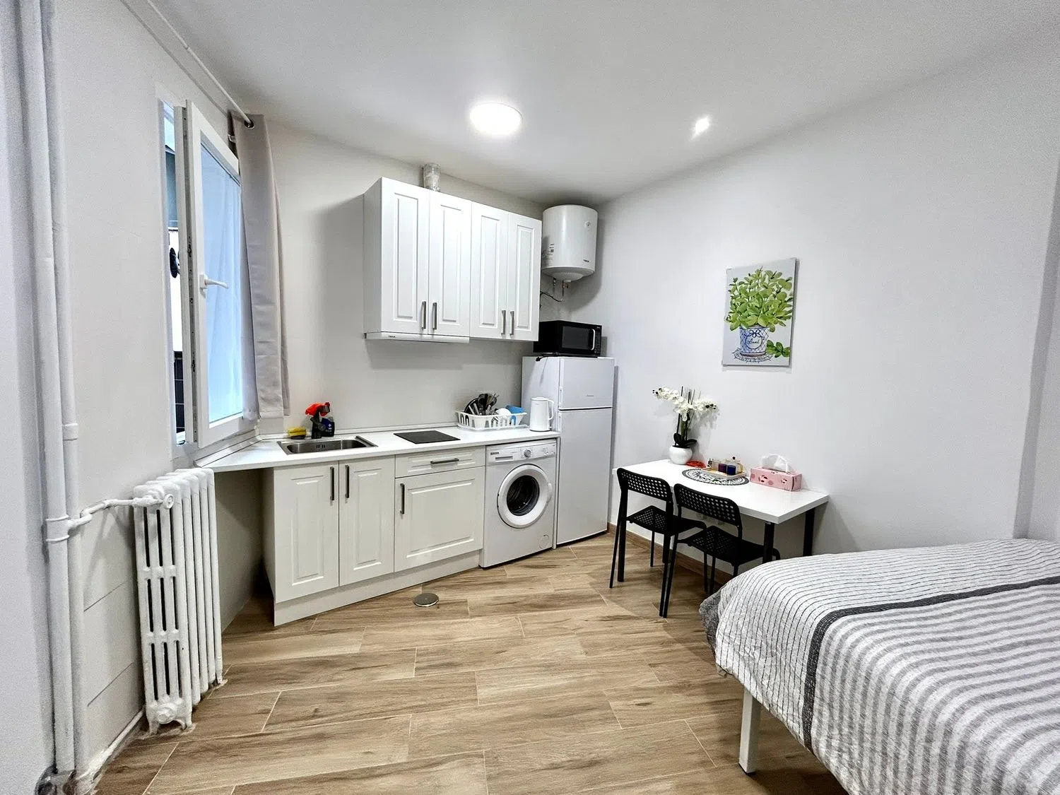 Estudio en calle de Meléndez Valdés, 67 - Foto 1