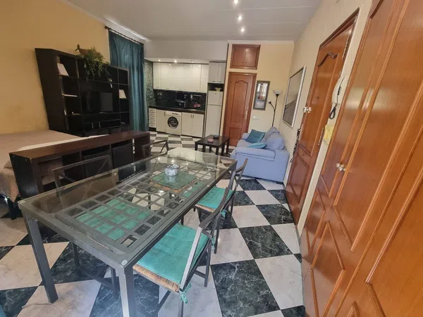 Estudio en Independència, 334, El Gòtic - Foto 2