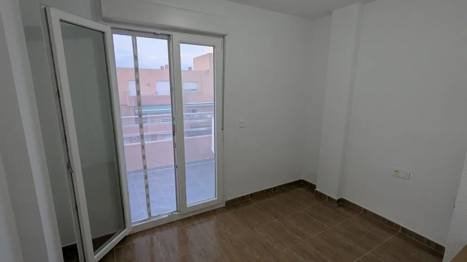 Piso en  Calle Paseo Marítimo 19 - Foto 11