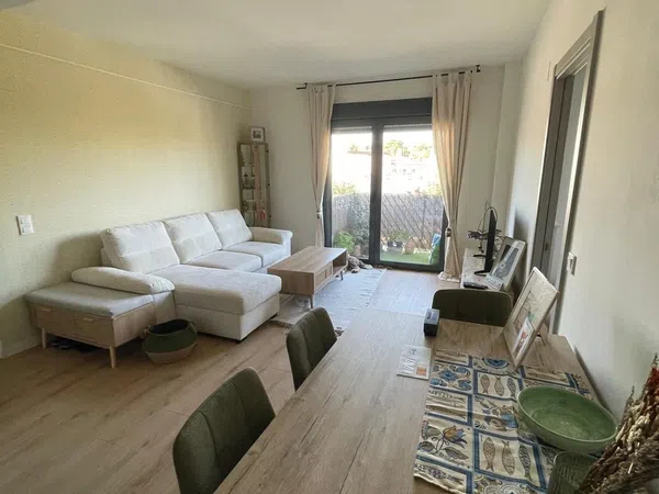 Piso en Calle Ingeniero Juan Chastang Marín, 4, Valdeolleros - Zumbacón - Camping - Foto 2