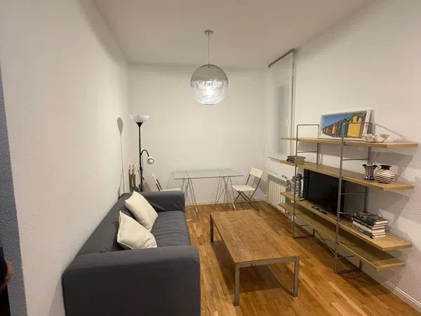 Piso en calle de Santa Engracia, 124